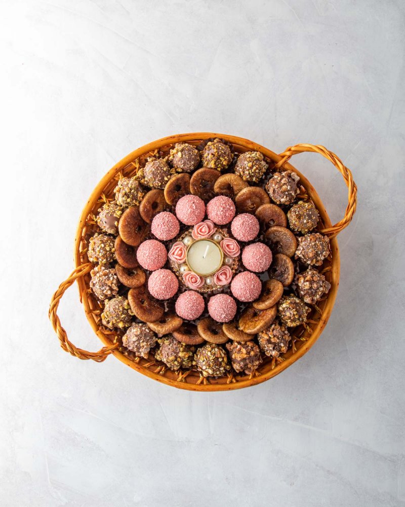 Diwali Hamper with Truffles and Dried Fruits - Image 2