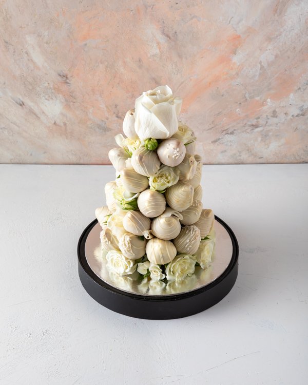 White Chocolate Strawberry Tower - Image 2