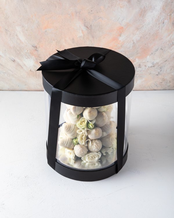 White Chocolate Strawberry Tower - Image 3