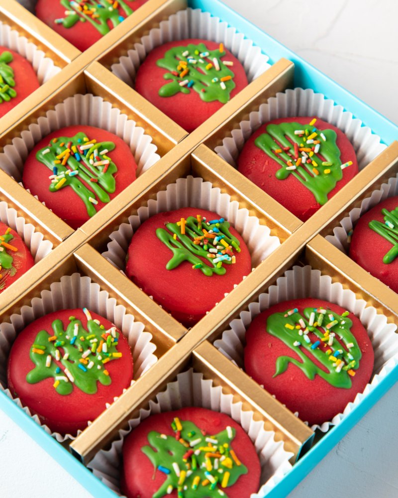 12pcs Christmas Theme Oreos by NJD