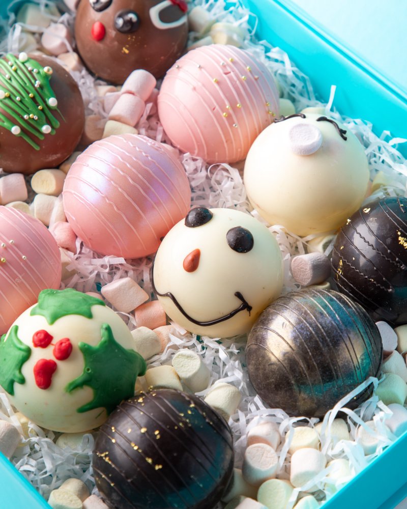 Christmas Hot Chocolate bombs