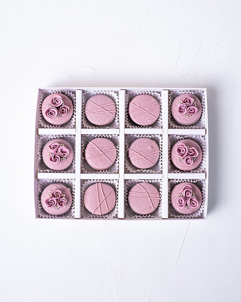 12 Designer Chocolate Covered Oreos - Image 2