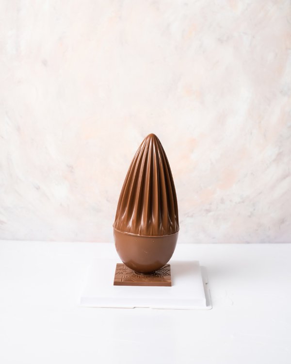 Large Chocolate Egg by NJD