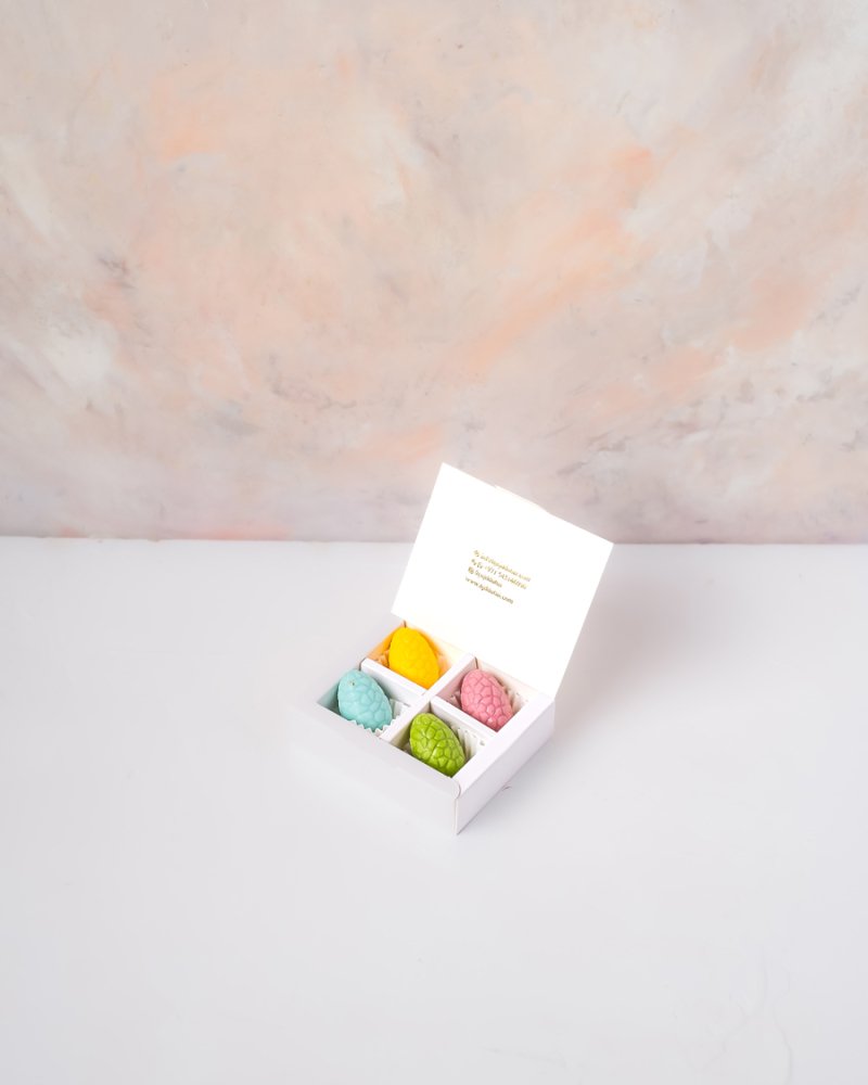 4 Mini Eggs by NJD