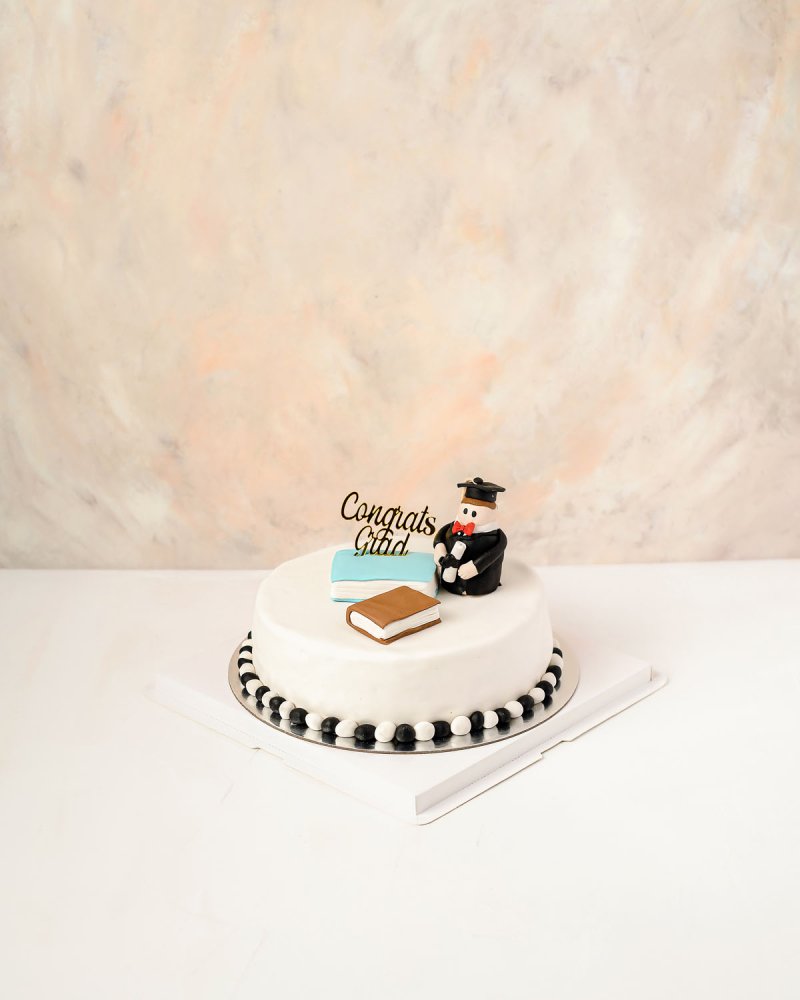 1 Kg Graduation Cake by NJD - Image 3