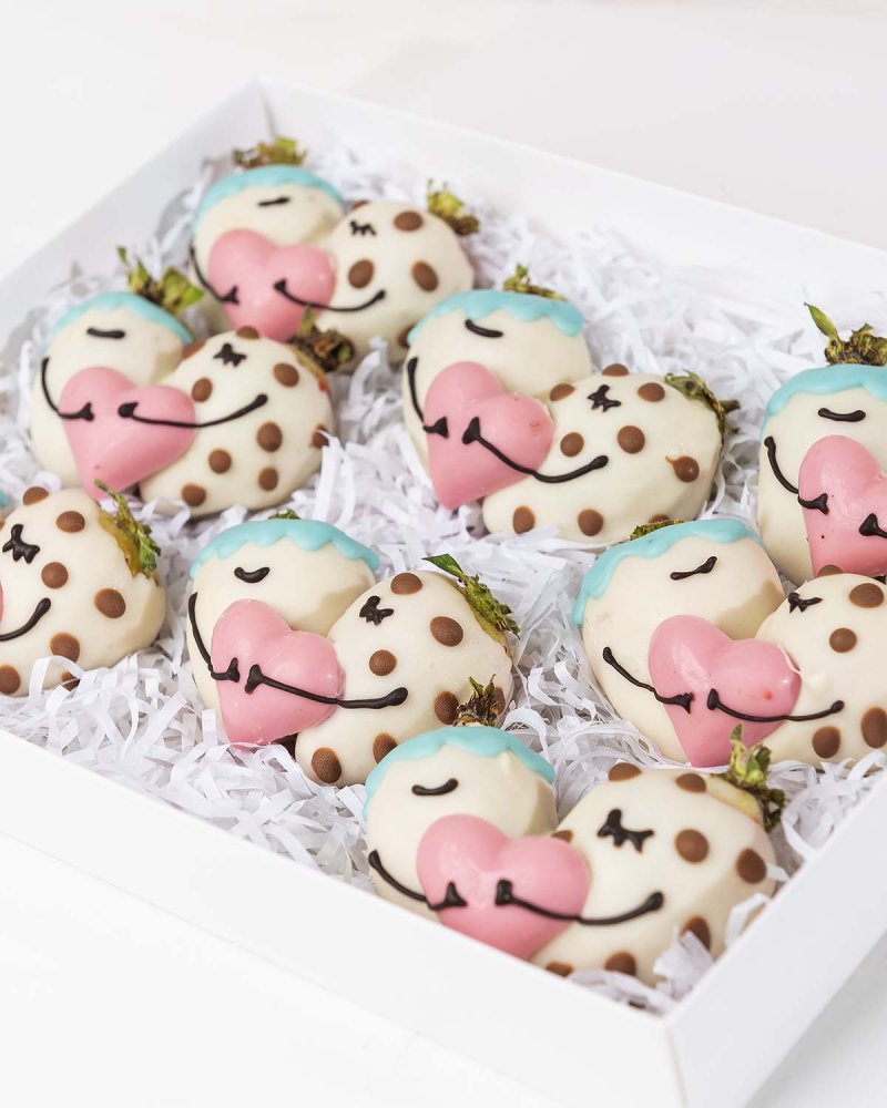 Hugging Chocolate Covered Designer Strawberries by NJD - Image 3