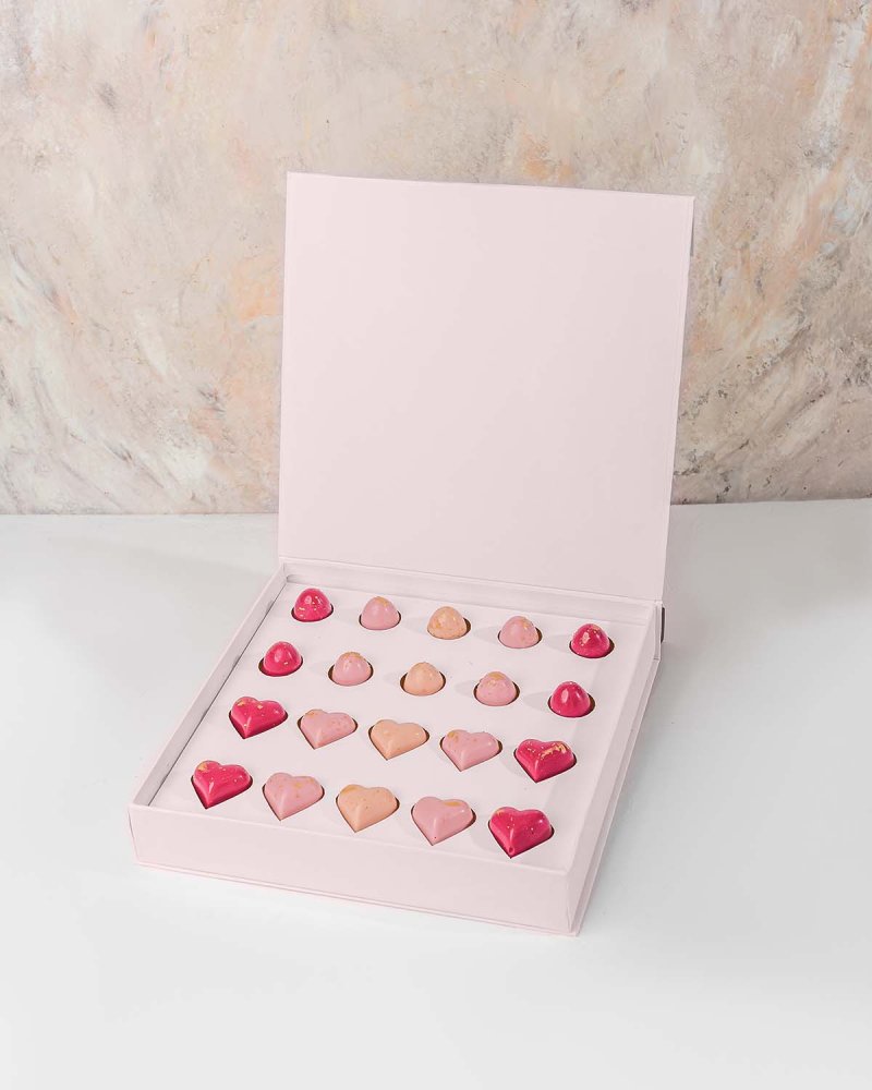 20 Assorted Hearts and Bonbon by NJD