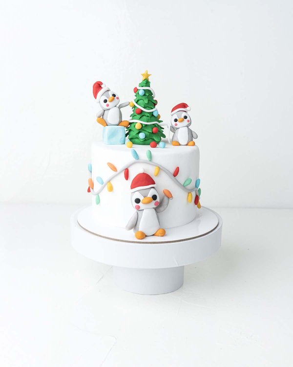 Penguin Theme Cake