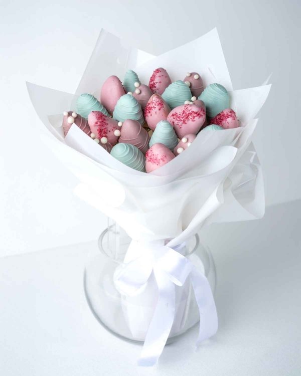 22 Pastle Strawberries Bouquet by Cravigs Café